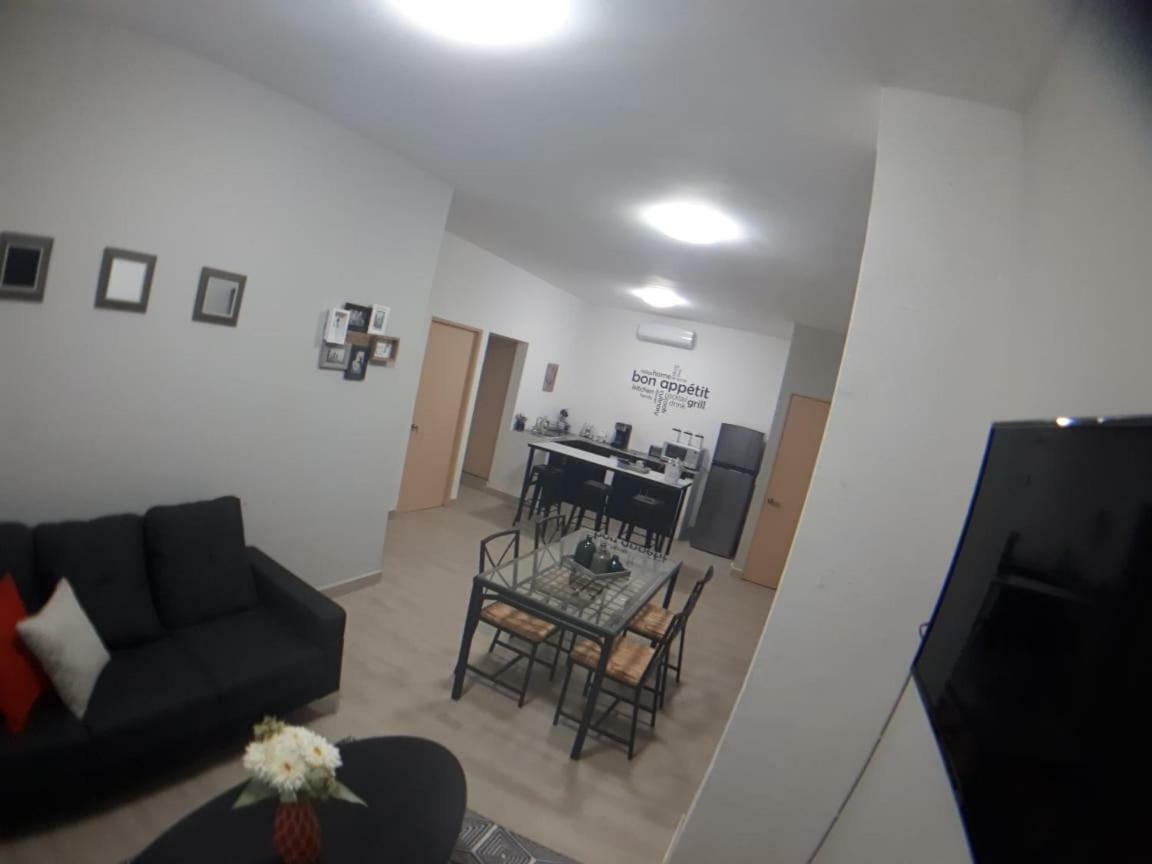 Ferienwohnung Nuevos Departamentos Centro Historico A 200 Mts Del Malecon La Paz Exterior foto