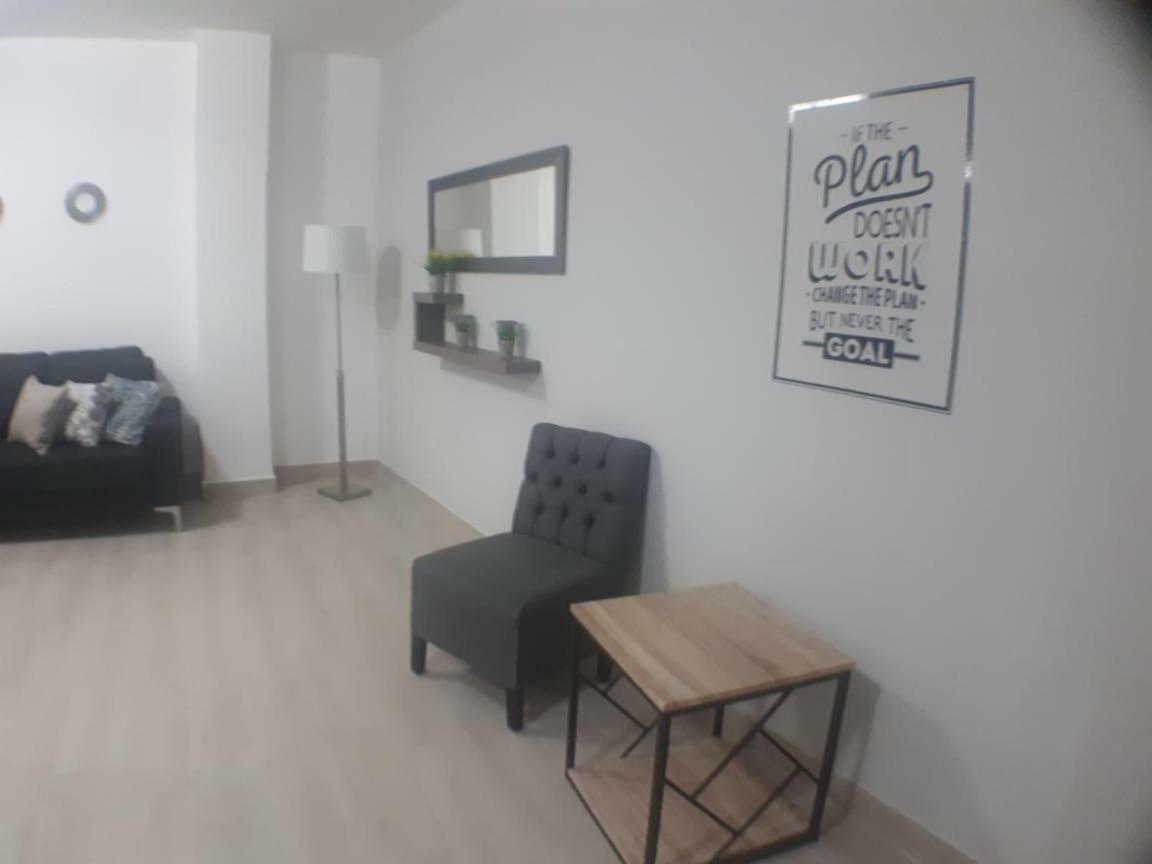 Ferienwohnung Nuevos Departamentos Centro Historico A 200 Mts Del Malecon La Paz Exterior foto