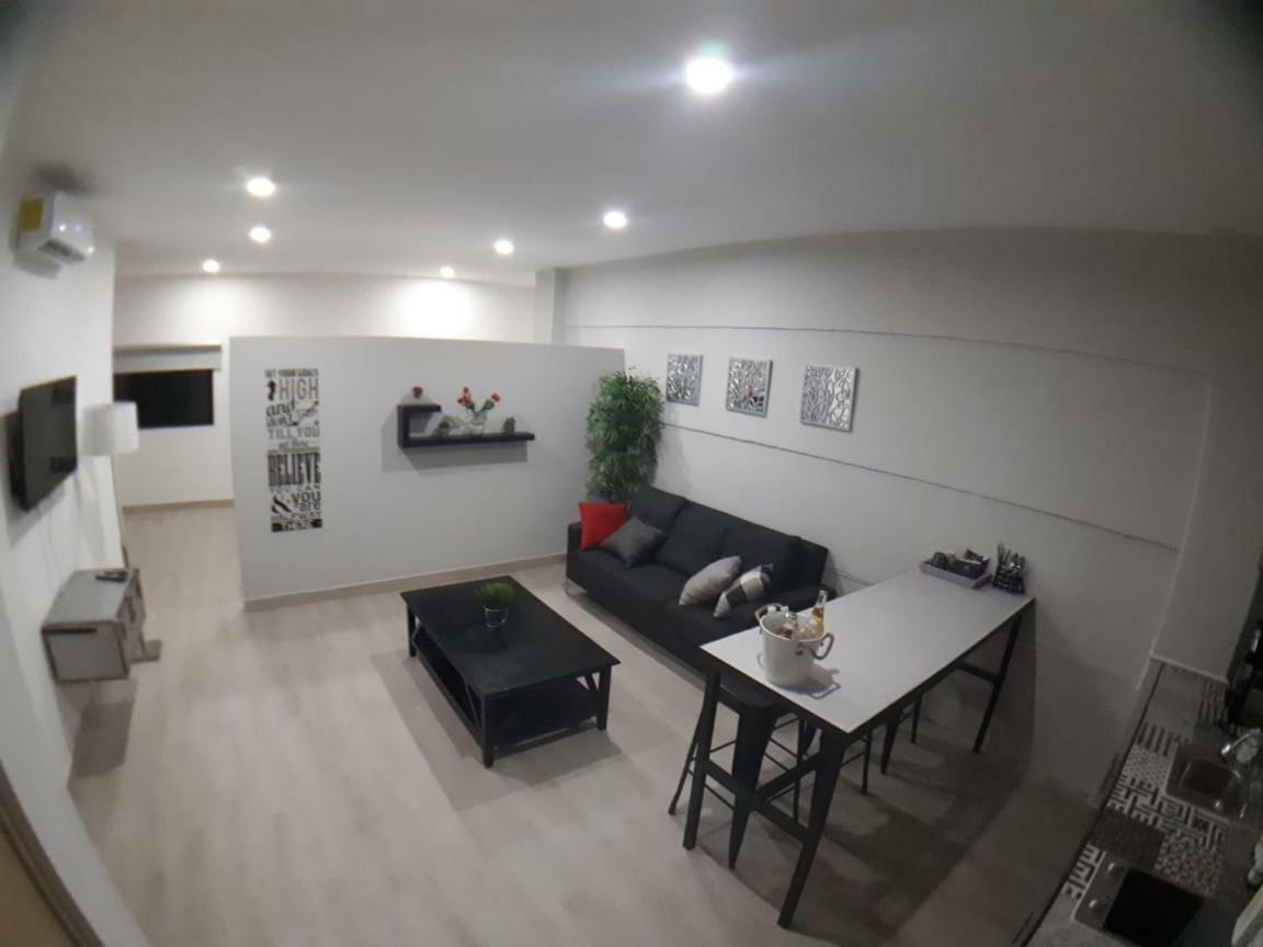 Ferienwohnung Nuevos Departamentos Centro Historico A 200 Mts Del Malecon La Paz Exterior foto